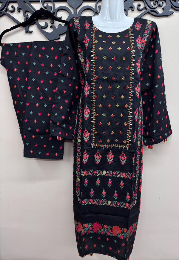 2-Piece Khaddar Winter Collection Outfit