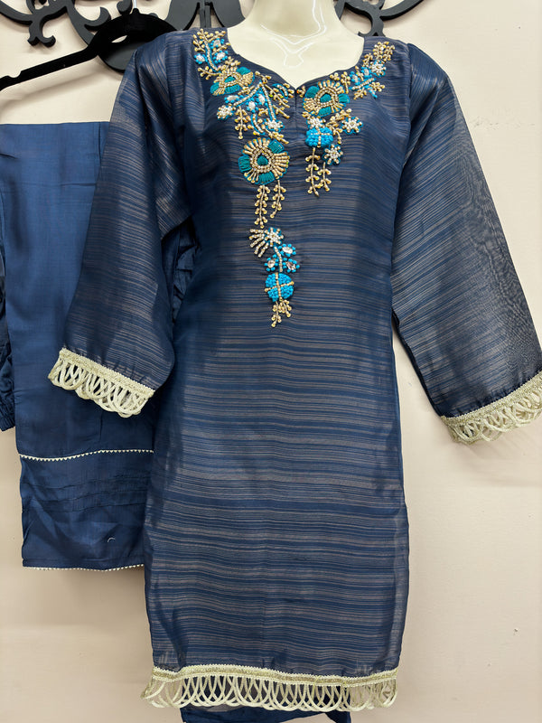 Mesori Silk Hand-Embroidered 3-Piece Outfit