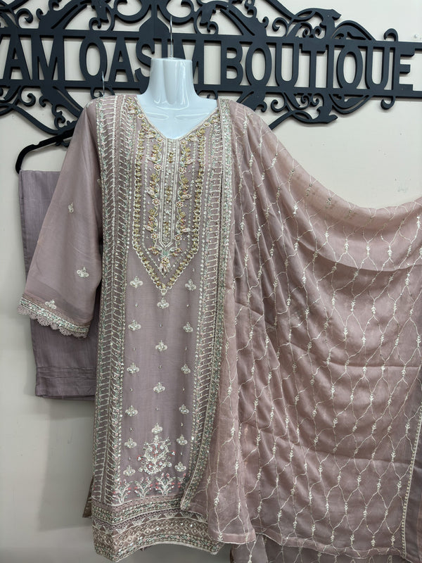 Agha Noor Inspired 3-Piece Outfit